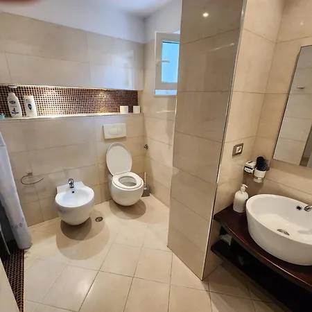 Sweet Luxury Tiran
