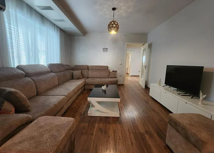 Sweet Luxury * Тирана