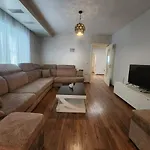 Sweet Luxury * Tirana